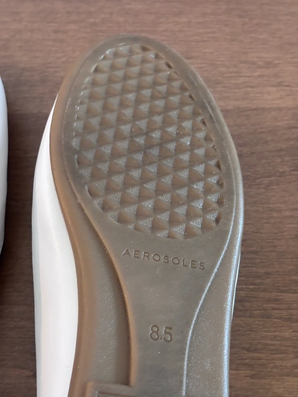 Women's Aerosoles Brielle White Woven Leather Loafers, size 8.5, No Box - Picture 15 of 16
